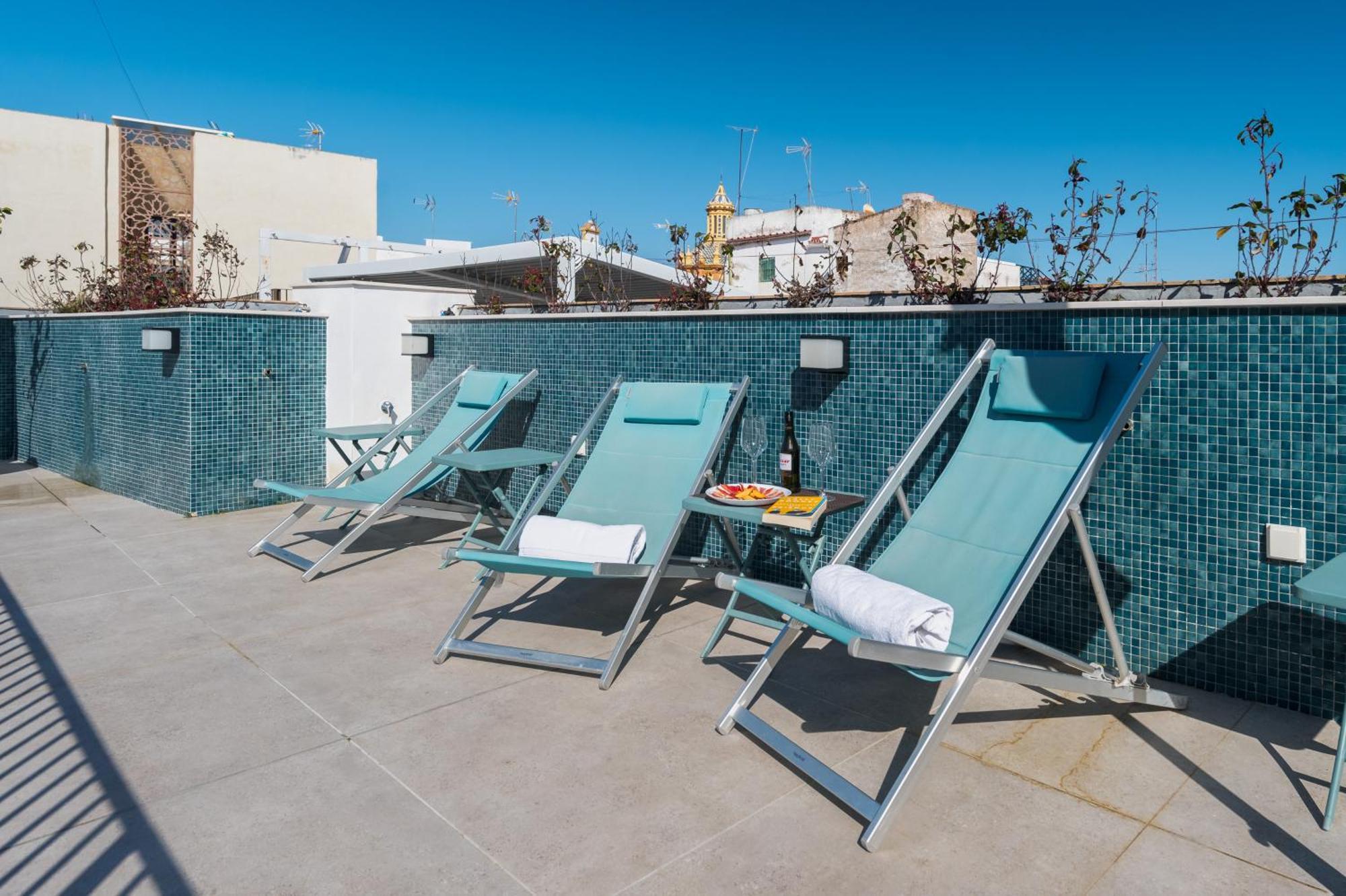 Posada De Los Venerables Seville Ngoại thất bức ảnh