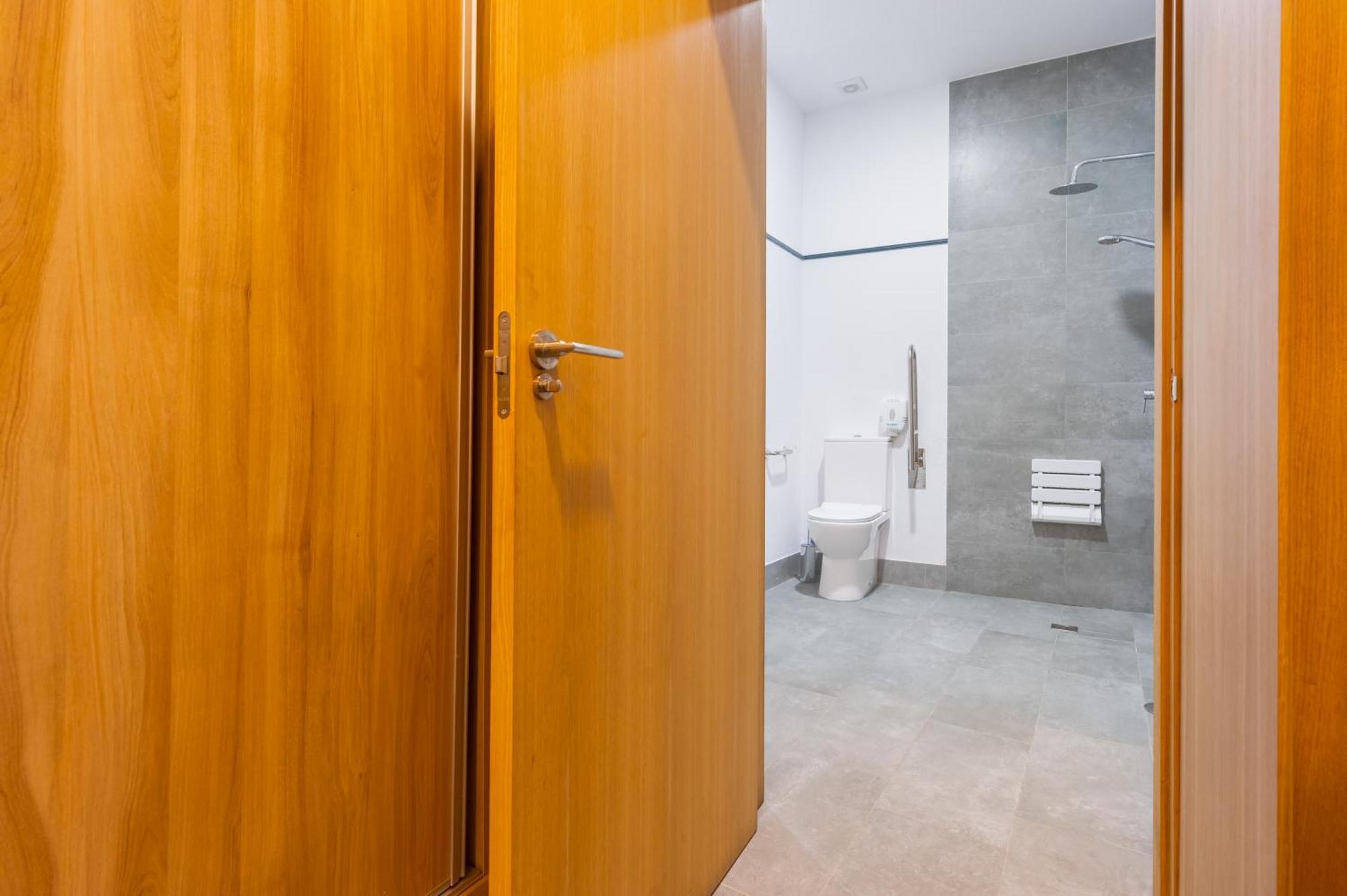 Posada De Los Venerables Seville Ngoại thất bức ảnh