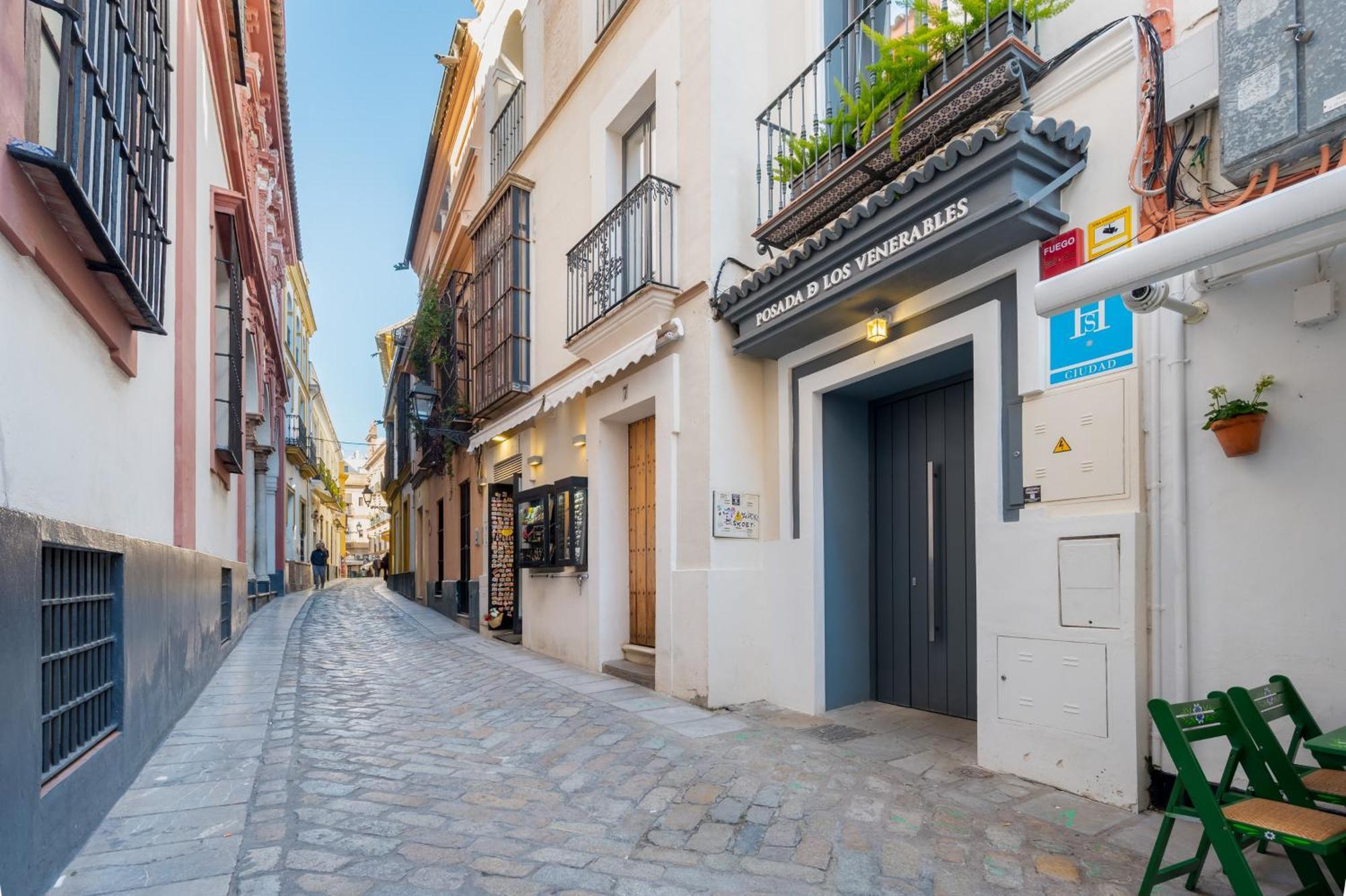 Posada De Los Venerables Seville Ngoại thất bức ảnh